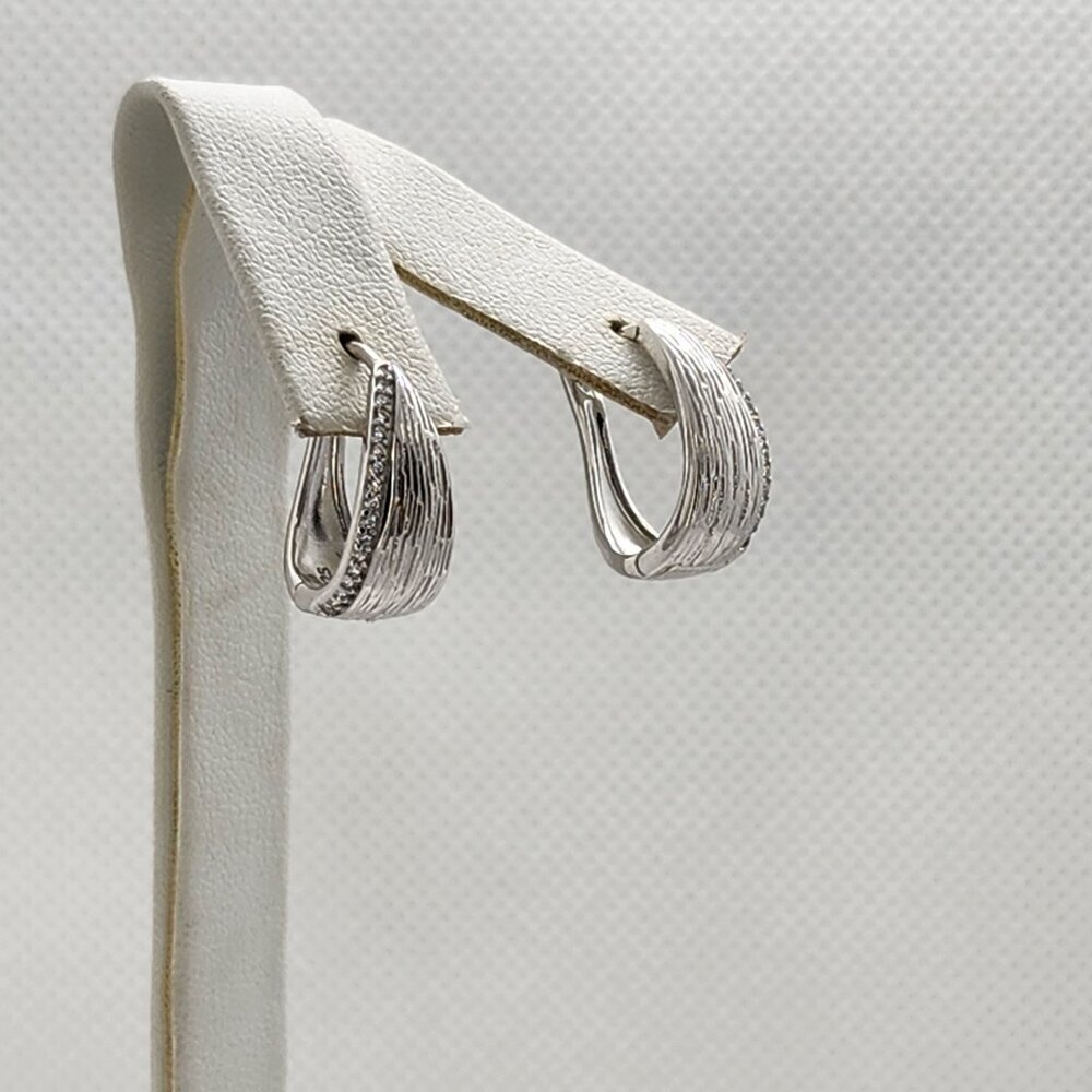 Brand New Sterling Silver 925 Brush Style Cz Earrings